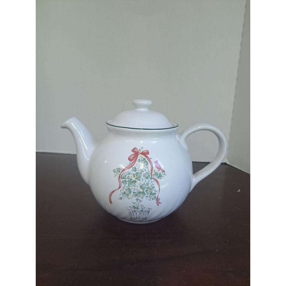 Corelle Coordinates Callaway Ivy Holiday Stoneware Teapot With Lid